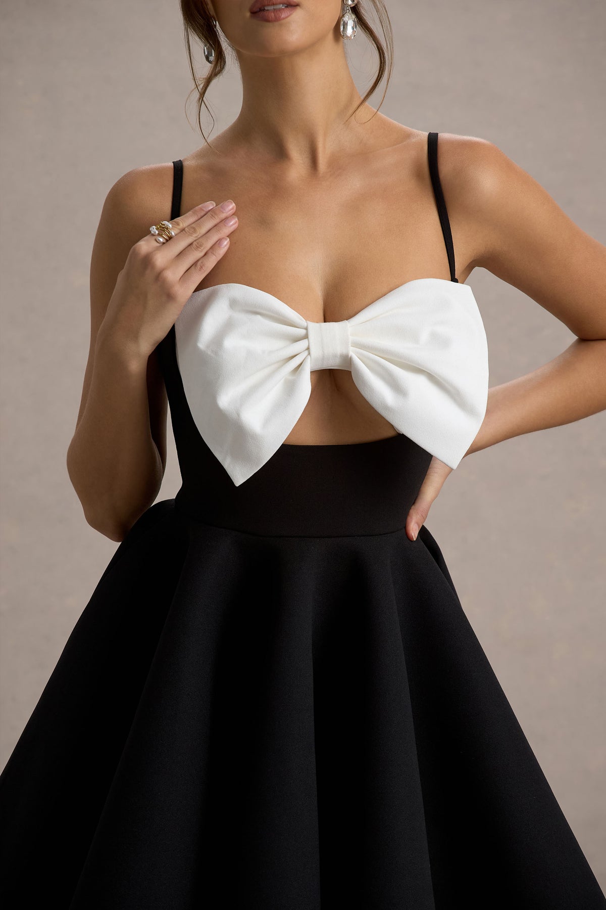 Yasmina Black & White Bow Skater Mini Dress – Club L London