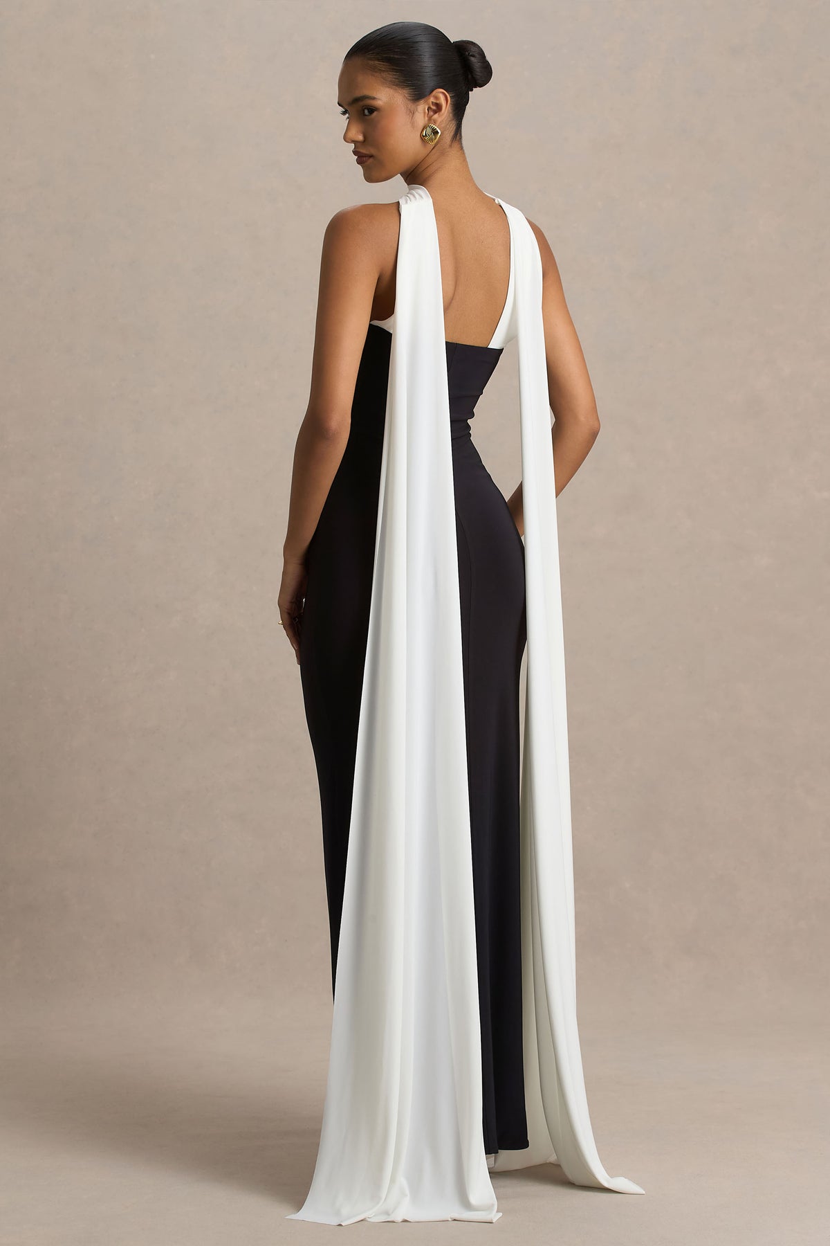 Kelilah | Black AND White Bandeau Maxi Dress With Scarf Detail - UK 12 Black AND White Kelilah | Black AND White Bandeau Maxi Dress With Scarf Detail - UK 12 Black AND White