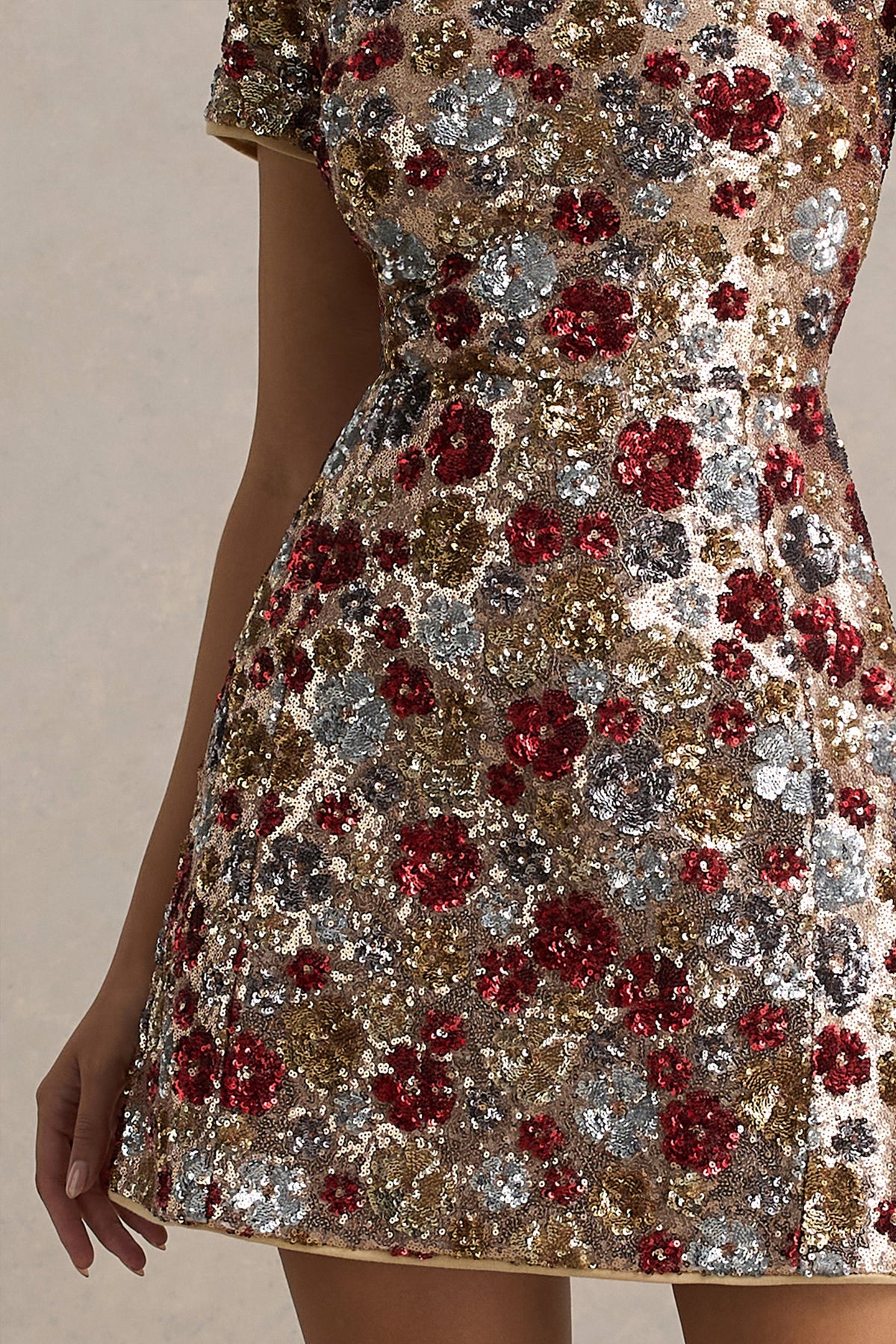 Eira Red Floral Embellished Sequin Crew-Neck Mini Dress Club L London - USA Eira Red Floral Embellished Sequin Crew-Neck Mini Dress Club L London - USA