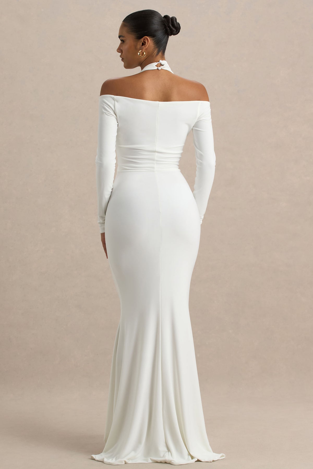 Living High | White Halter-Neck Maxi Dress with Long Sleeves - UK 6 White Living High | White Halter-Neck Maxi Dress with Long Sleeves - UK 6 White