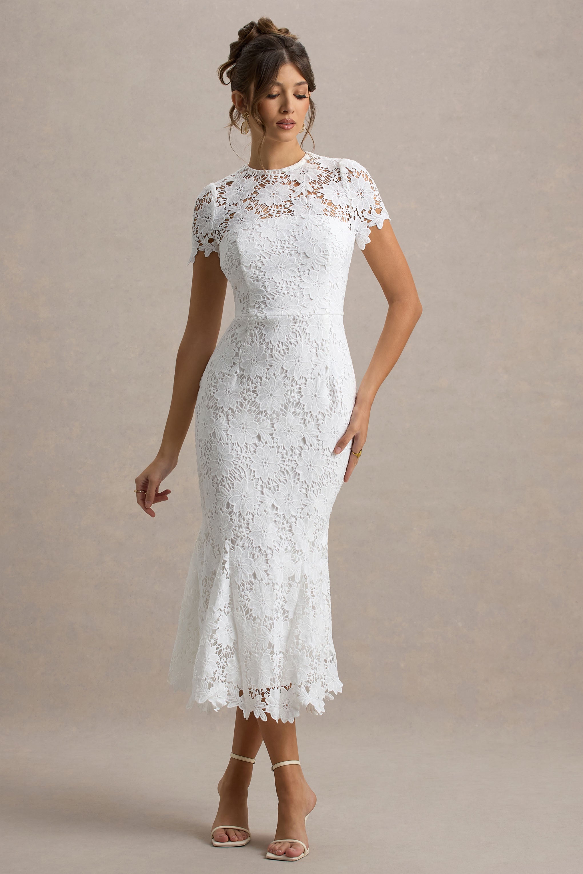 Clarissa | White Lace Crew-Neck Short-Sleeve Midi Dress – Club L